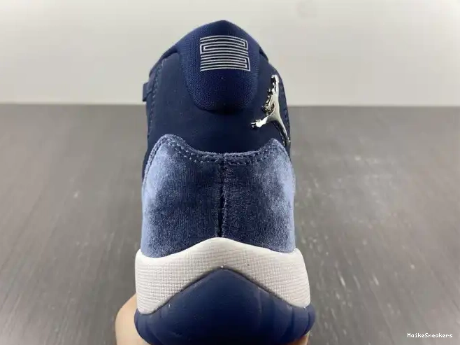 MaikeSneakers Velvet Air Navy 11 WMNS Midnight Jordan AR0715-441 0503